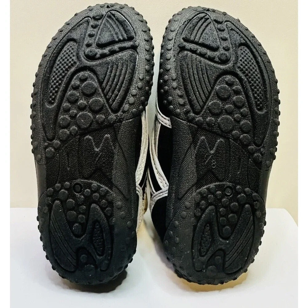 The Children's Place Boy's Size 7/8 Toddler Black And Gray Water Shoes Pre Owned